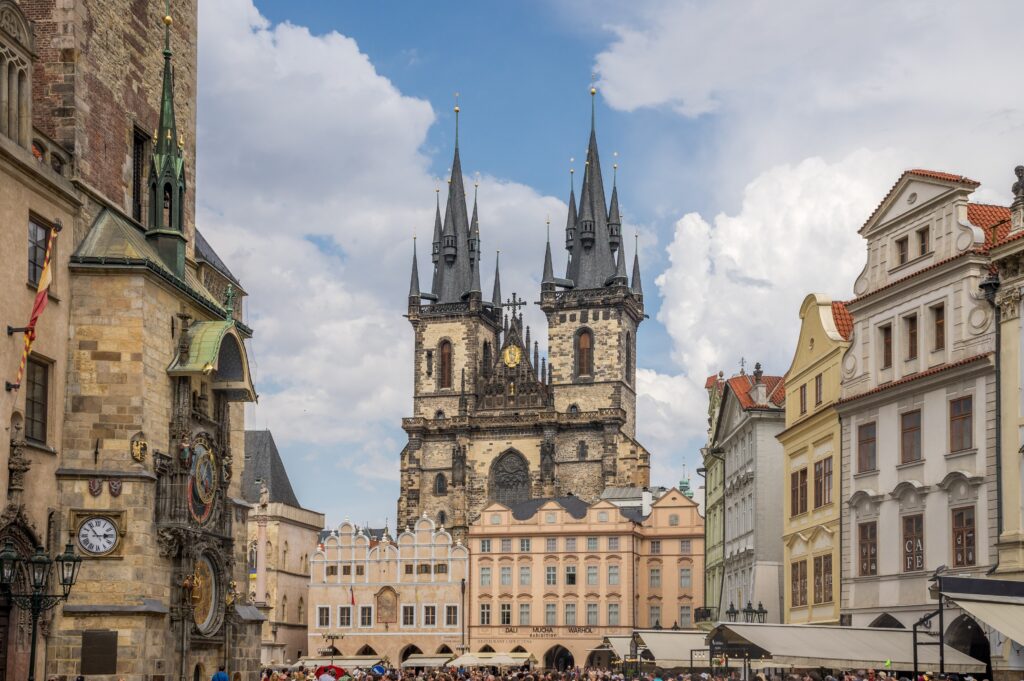 Prague Unveiled: A Guide to the City's Best Experiences
