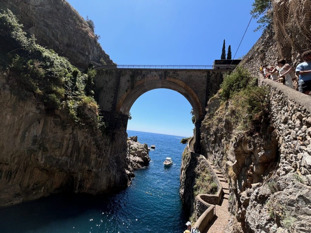 Furore Bridge