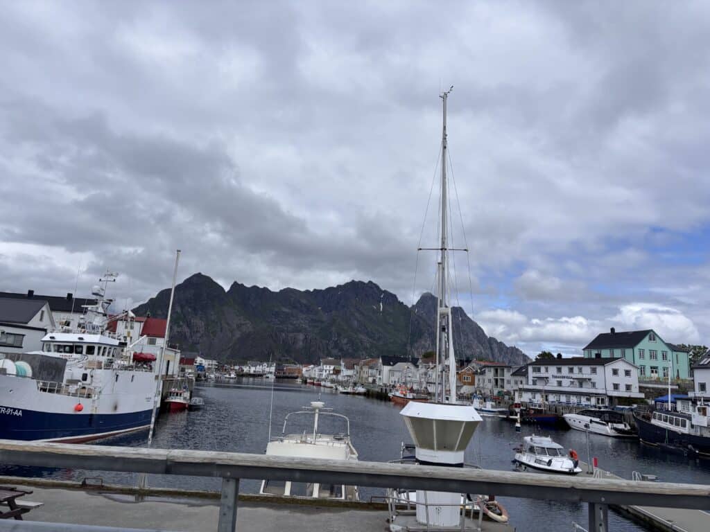 Henningsvær | Zutell Travels Henningsvær